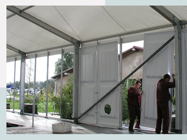 Быстро сборные шатры в Тобольск от 610 руб. за м²